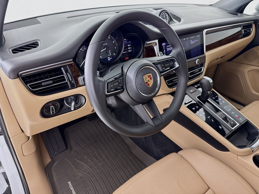Certified 2023 Porsche Macan SUV