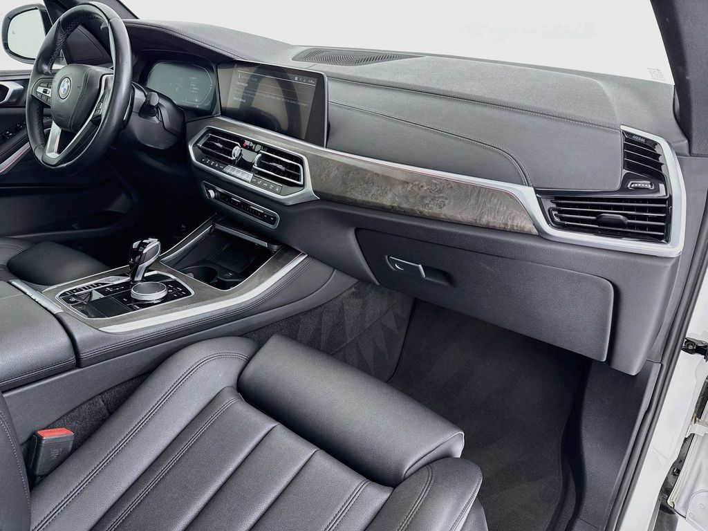2022 BMW X5 40i - Photo 29