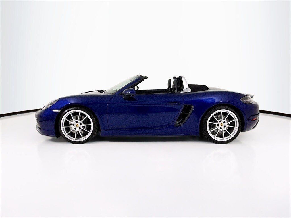 2025 Porsche Boxster GTS 4.0 photo 2
