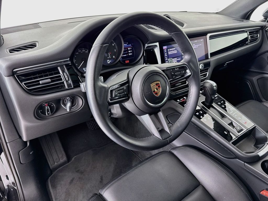 Certified 2025 Porsche Macan SUV