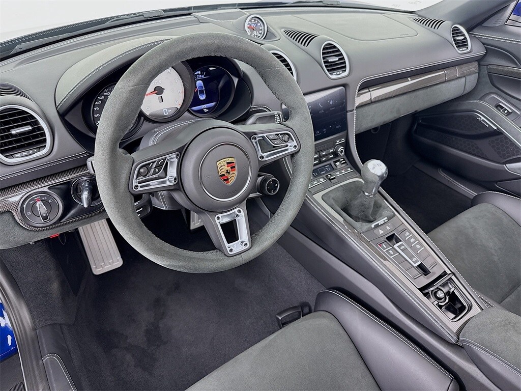 2025 Porsche Boxster GTS 4.0 photo 4