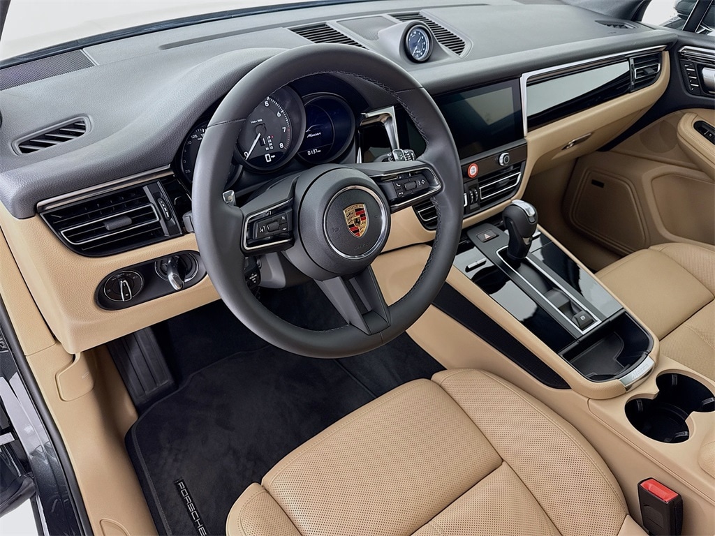 Certified 2025 Porsche Macan  SUV