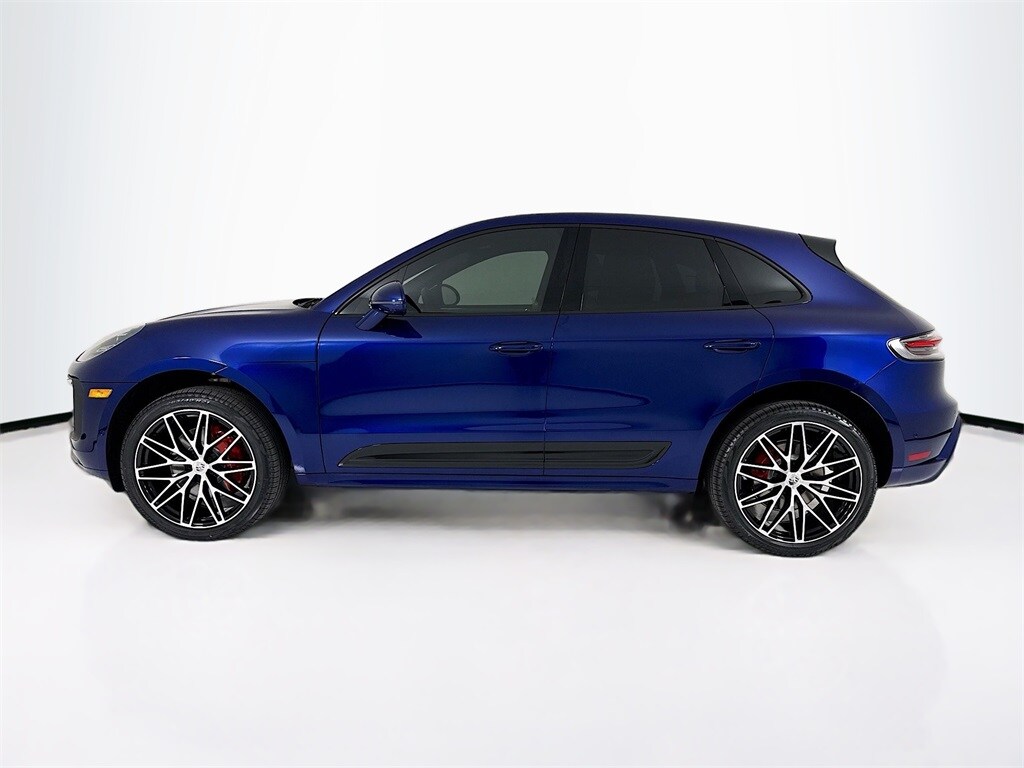 2026 Porsche Macan S photo 2