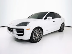 2025 Porsche Cayenne Coupe GTS SUV