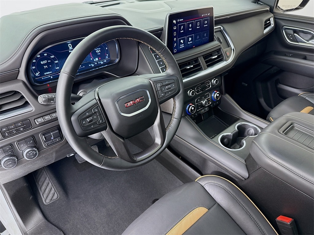 Used 2024 GMC Yukon AT4 SUV