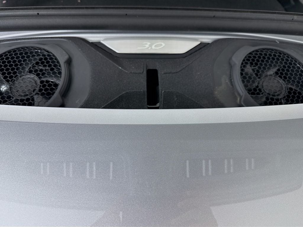 2025 Porsche 911 - Photo 27