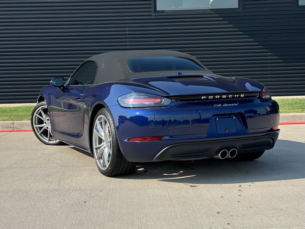 2025 Porsche Boxster photo 3