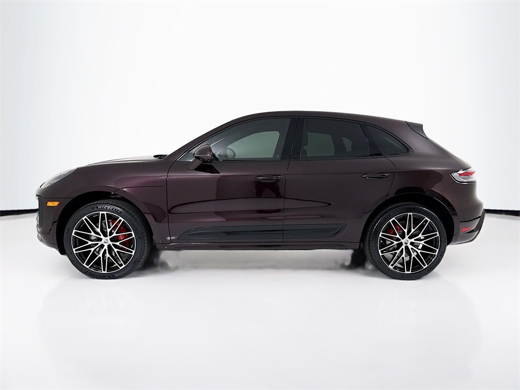 2026 Porsche Macan S photo 2