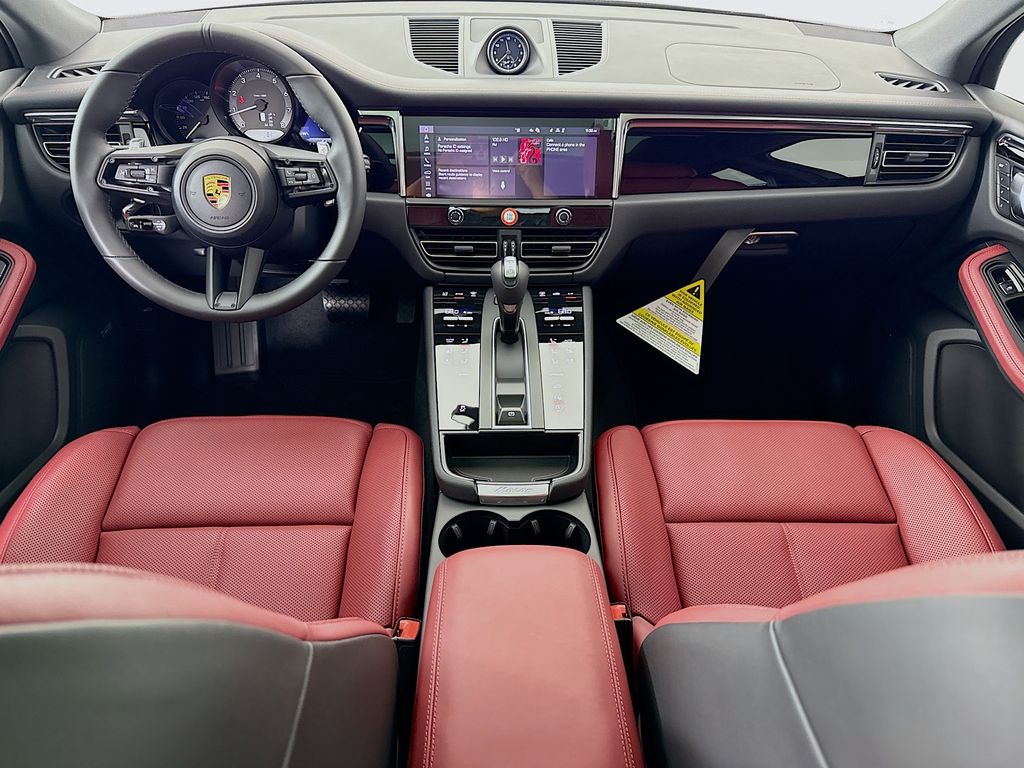 2026 Porsche Macan - Photo 27