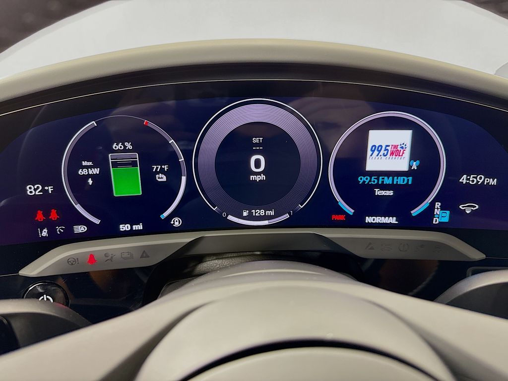 2026 Porsche Taycan Base - Photo 16