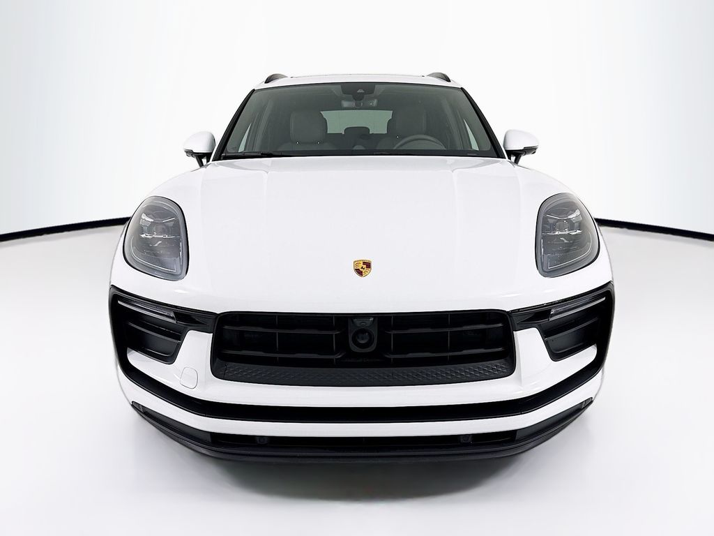 2023 Porsche Macan T - Photo 6