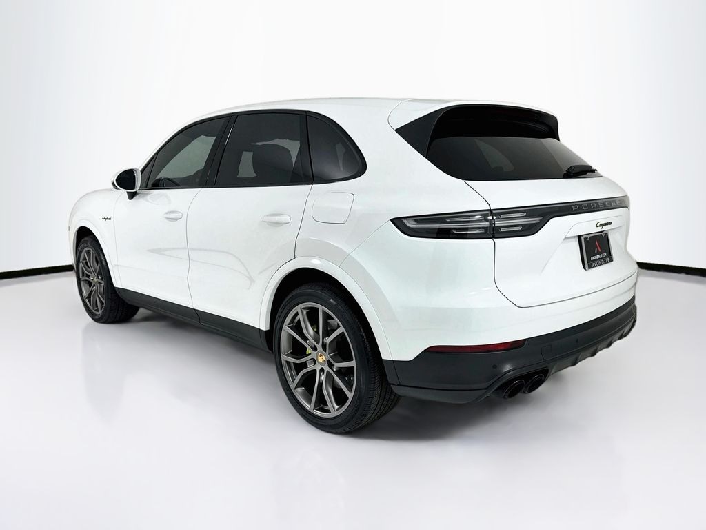 Certified 2023 Porsche Cayenne E-Hybrid Platinum Edition SUV