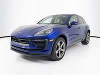 2025 Porsche Macan SUV