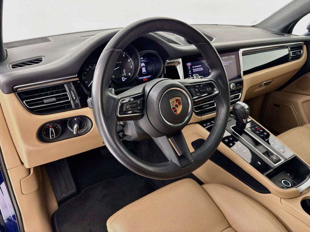 Used 2025 Porsche Macan SUV