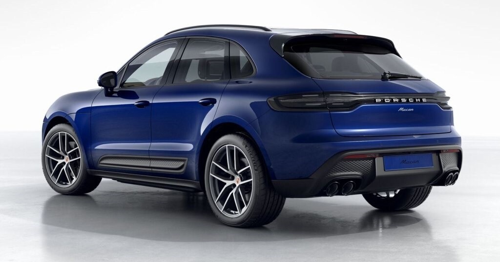 2026 Porsche Macan T photo 2