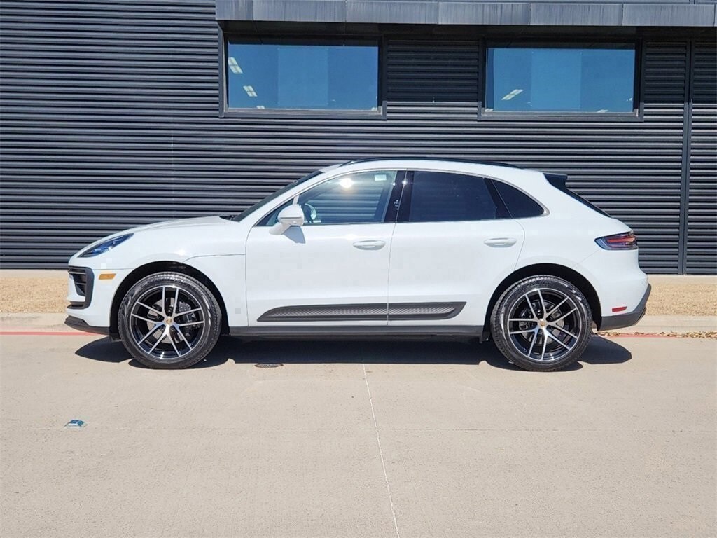 Certified 2024 Porsche Macan Base with VIN WP1AA2A57RLB11369 for sale in Grapevine, TX