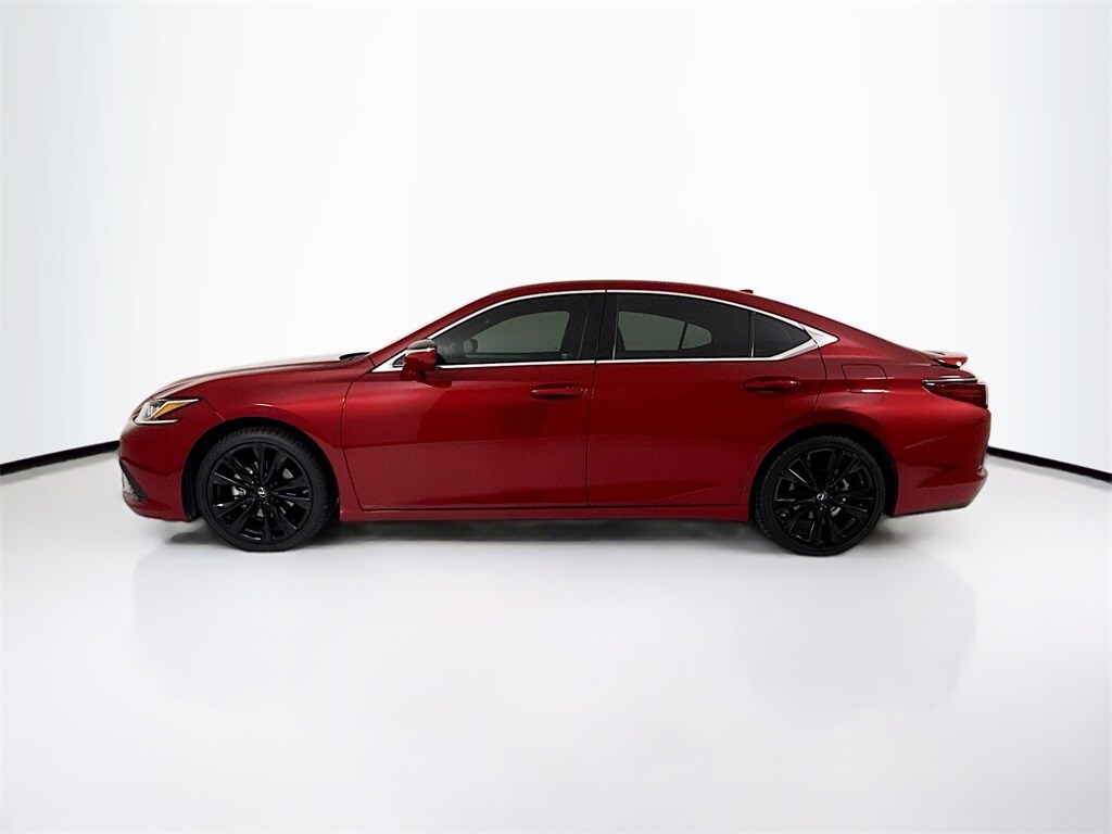 2022 Lexus ES 350 F SPORT photo 2