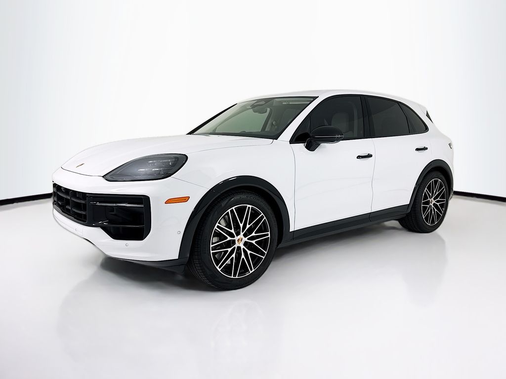 2026 Porsche Cayenne GTS's photo