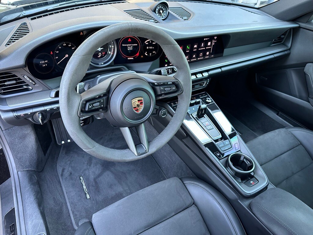 2024 Porsche 911 4S 4 GTS photo 4