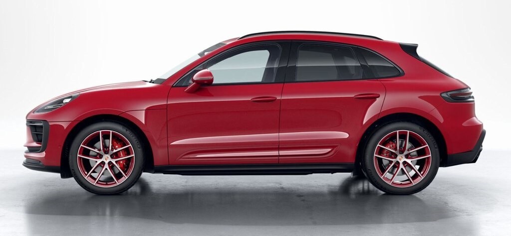 2026 Porsche Macan S photo 3