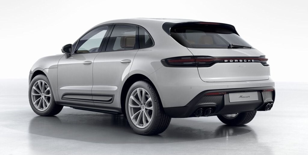 2026 Porsche Macan T photo 2