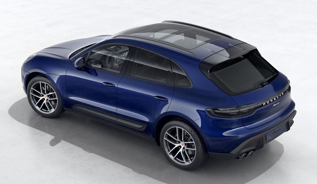 2026 Porsche Macan T photo 3