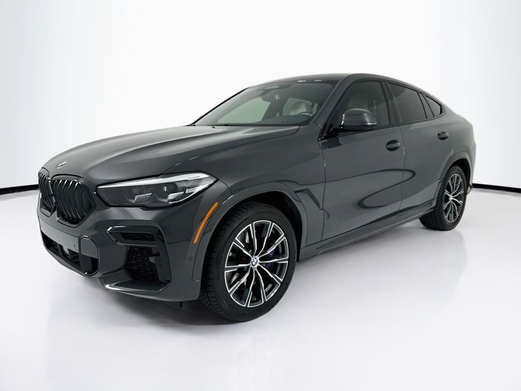 2023 BMW X6 M50i's photo