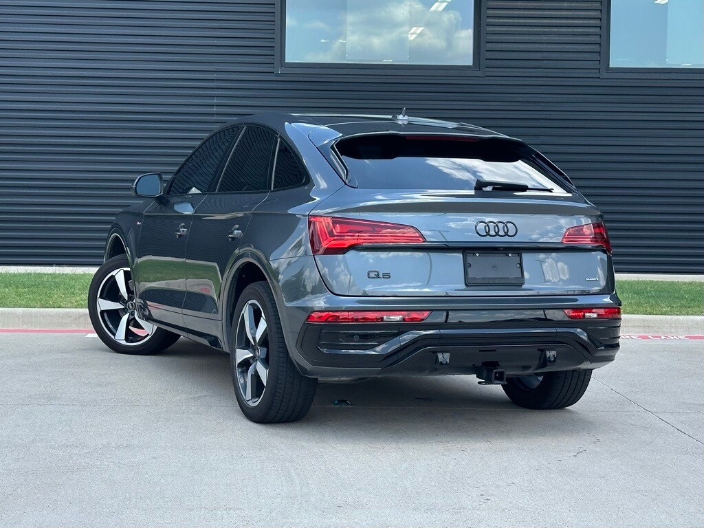 2024 Audi Q5 Sportback S line 45 Premium photo 3