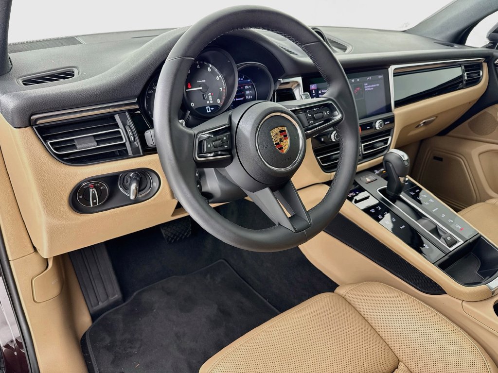 Used 2025 Porsche Macan SUV