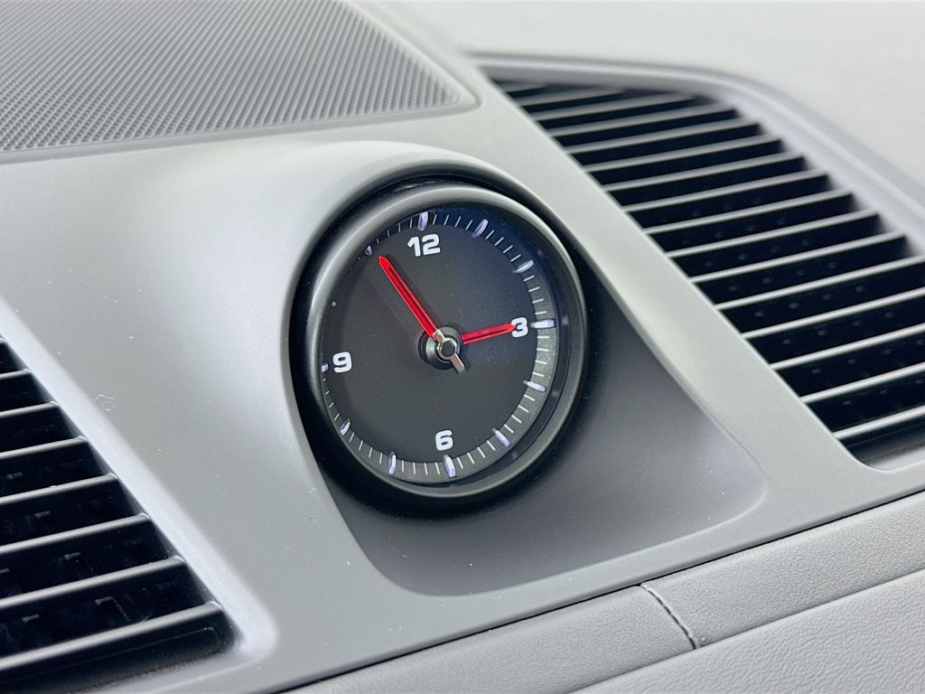 2023 Porsche Cayenne Coup Platinum Edition - Photo 18