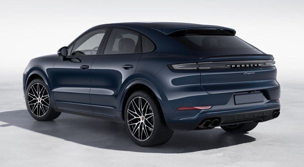 2026 Porsche Cayenne Coupe photo 2