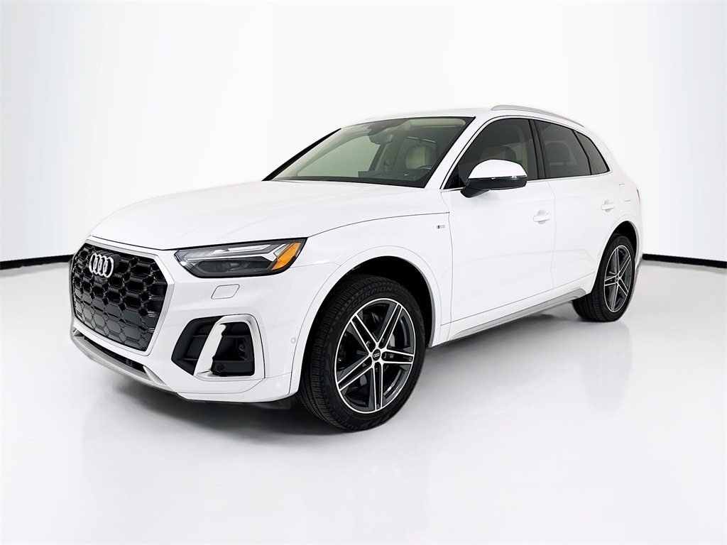 2021 Audi Q5 45 Prestige's photo
