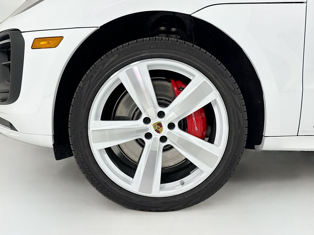 2026 Porsche Macan GTS - Photo 33