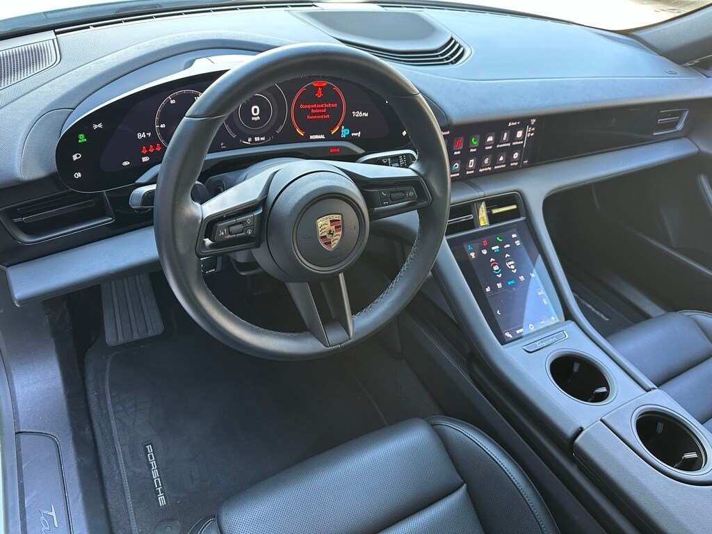 2023 Porsche Taycan photo 4