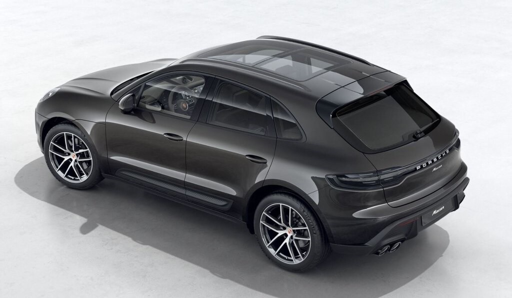 2026 Porsche Macan T photo 4