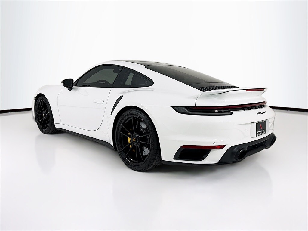 2023 Porsche 911 Turbo S photo 3