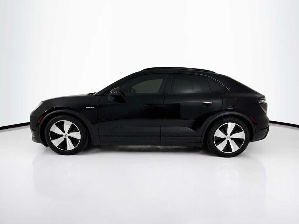 Certified 2025 Porsche Macan Base with VIN WP1AD2XA4SL077941 for sale in Grapevine, TX