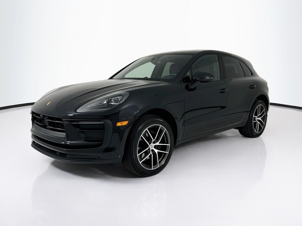 Used 2025 Porsche Macan SUV