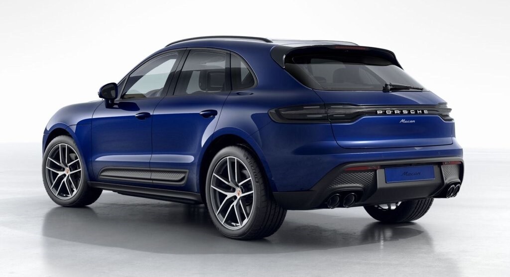 2026 Porsche Macan T photo 2