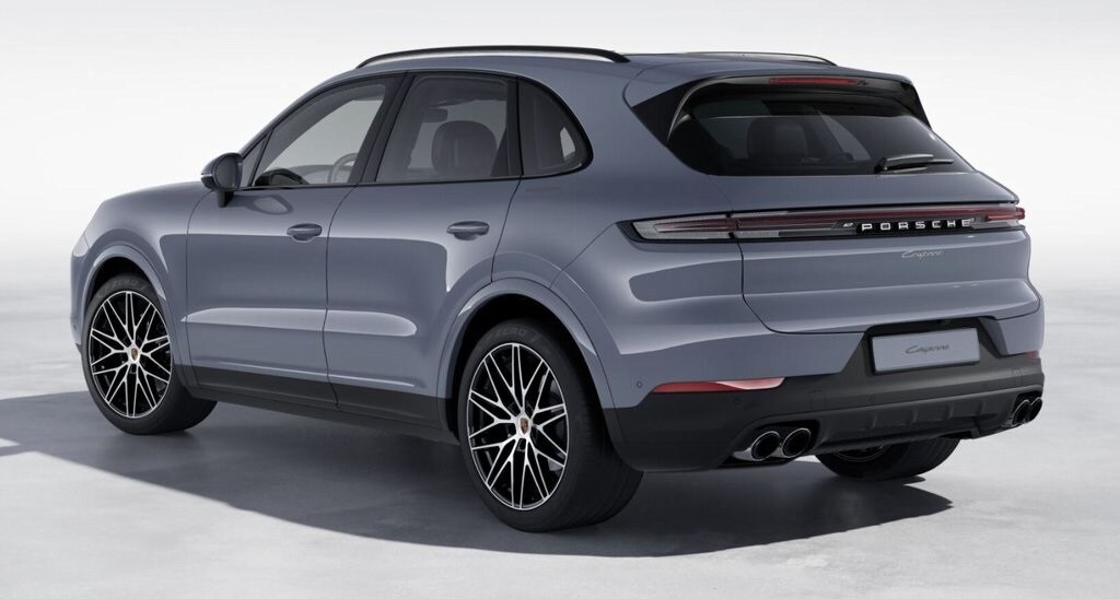 2025 Porsche Cayenne photo 2