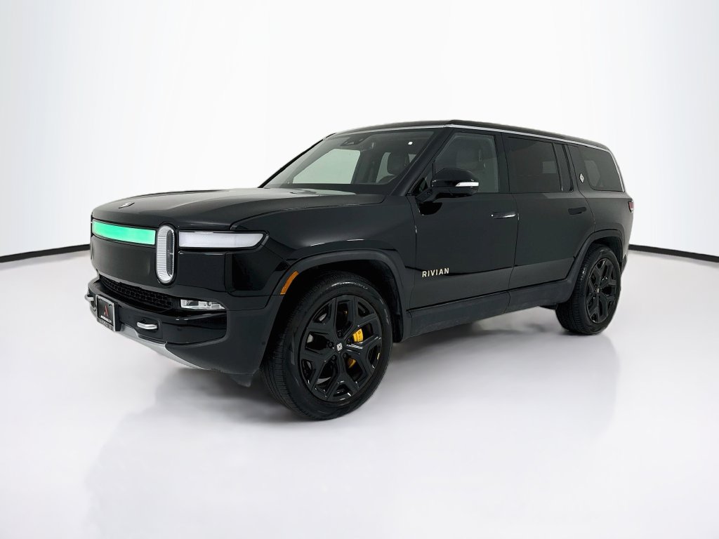  Rivian R1S