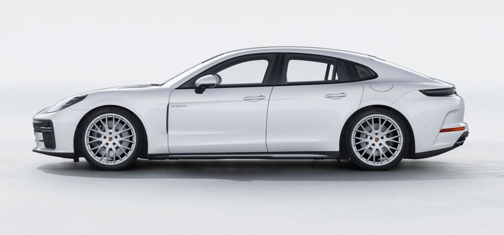 2026 Porsche Panamera 4S E-Hybrid photo 3