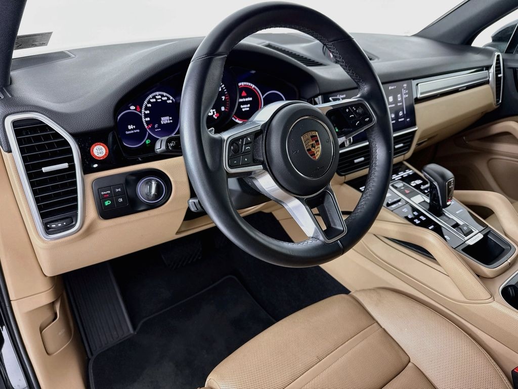Used 2023 Porsche Cayenne Platinum Edition SUV