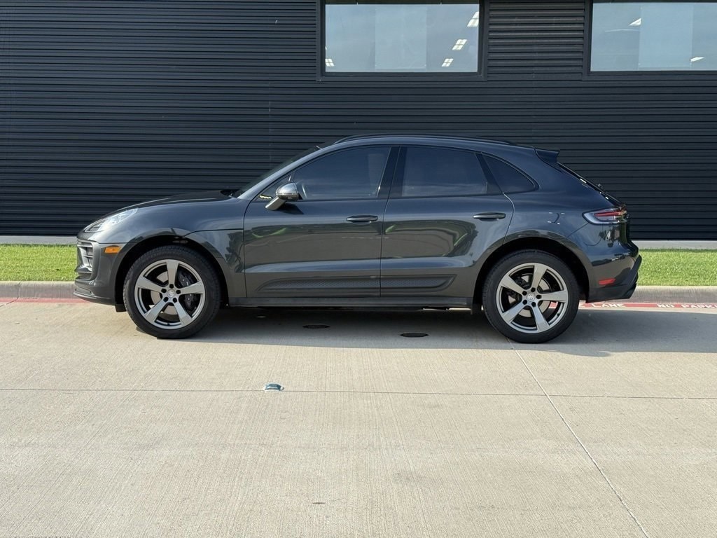 Certified 2024 Porsche Macan Base with VIN WP1AA2A51RLB15904 for sale in Grapevine, TX
