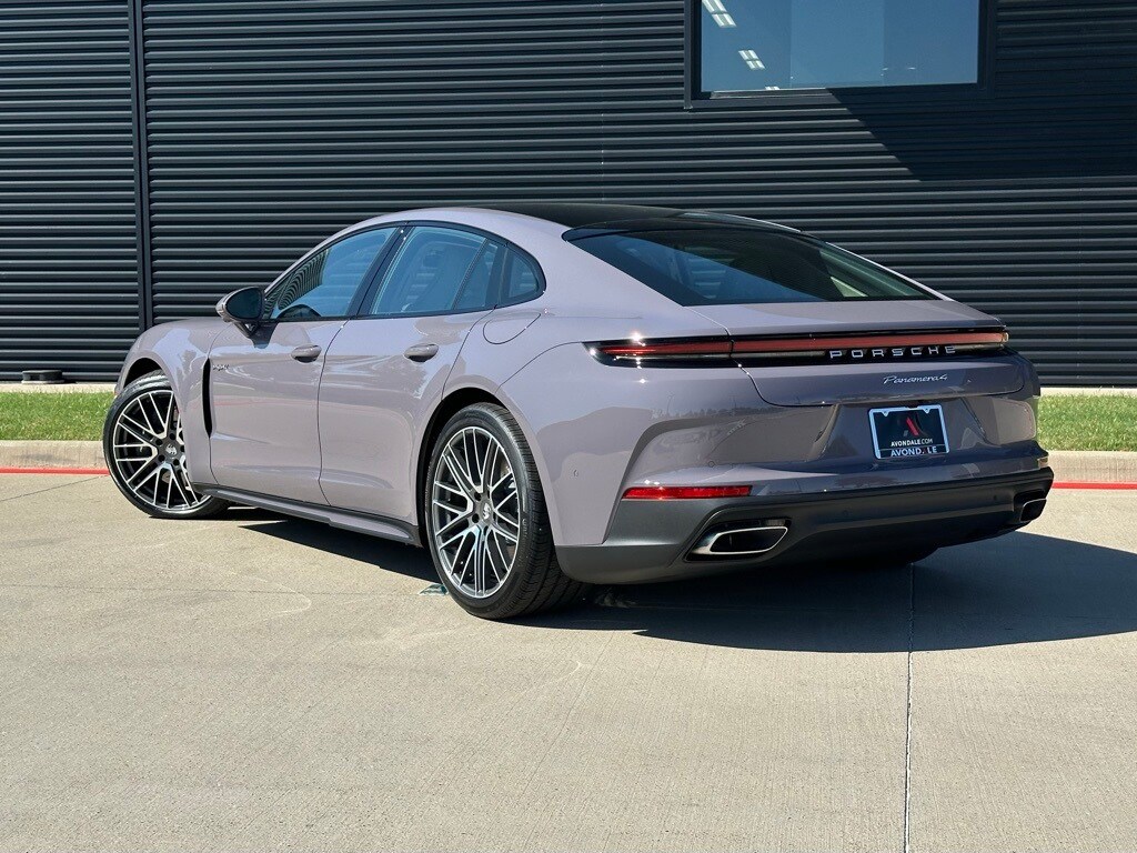 2026 Porsche Panamera 4 E-Hybrid photo 3