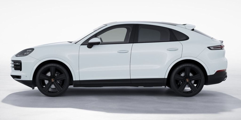 2026 Porsche Cayenne Coupe photo 3