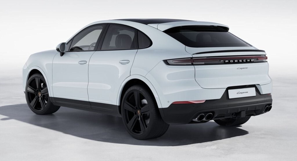 2026 Porsche Cayenne Coupe photo 2