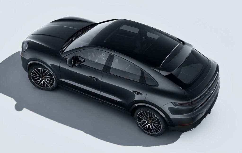 2026 Porsche Cayenne Coupe photo 4