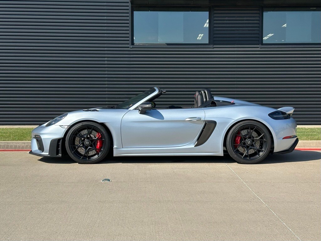 2025 Porsche Boxster Spyder photo 2