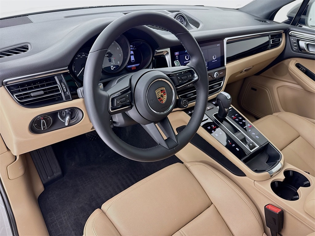New 2024 Porsche Macan S SUV